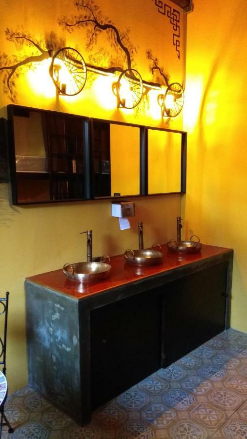 Long Feng Bangkok Hostel ภายนอก รูปภาพ